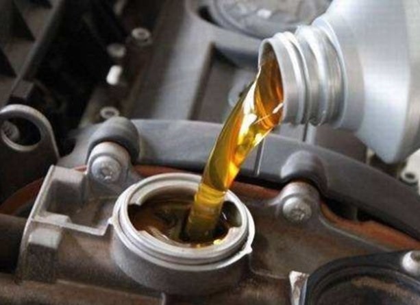 فلتر الزيت و آلة